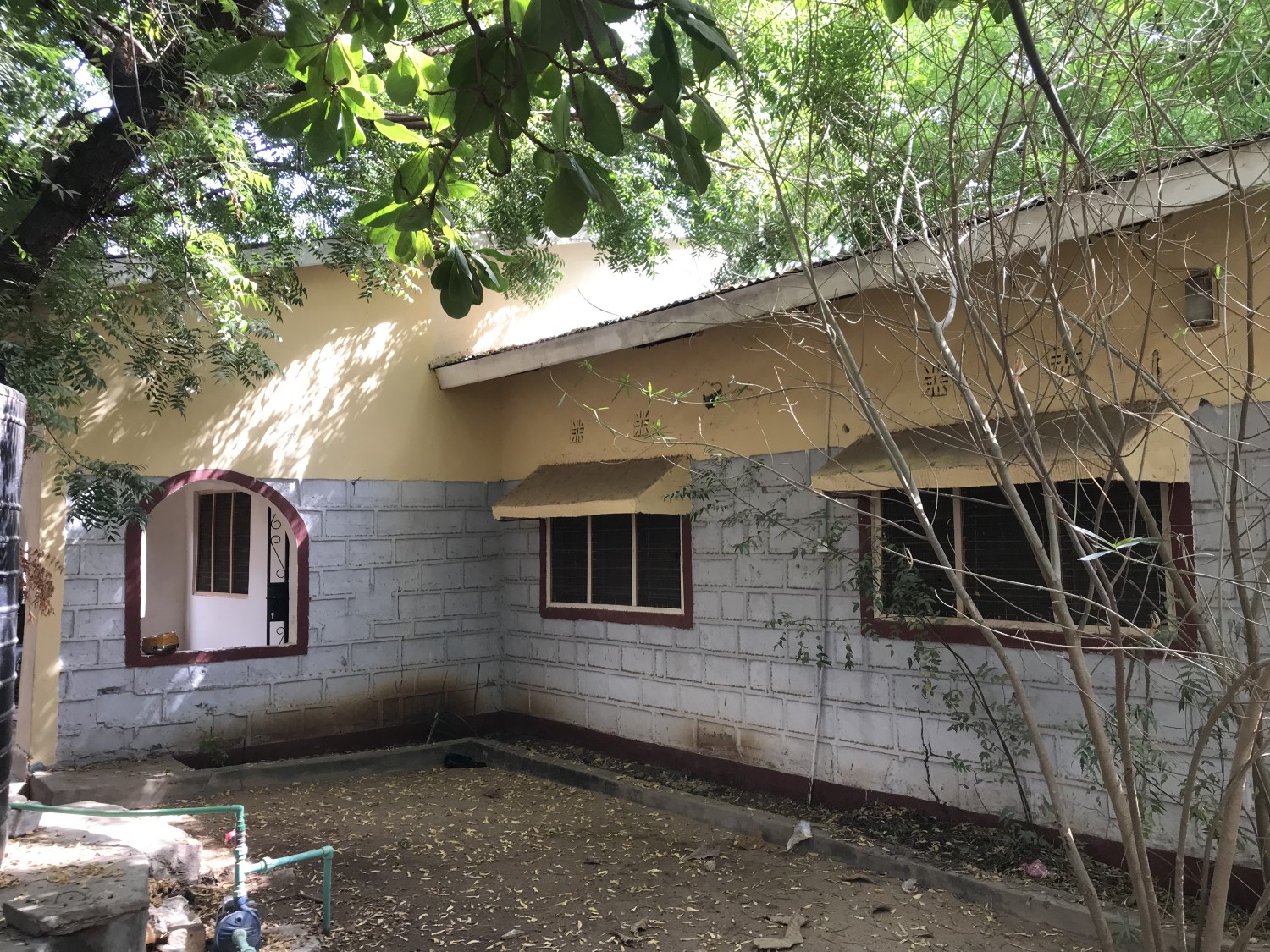 2 Bedroom House To Let