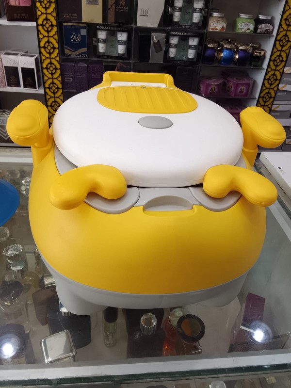 Children training Potty